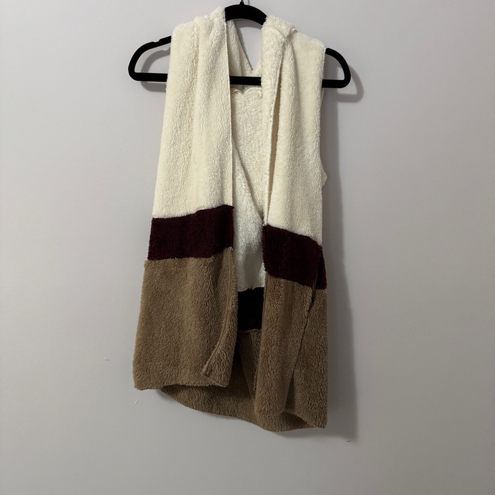 ODDY Women's Fuzzy Cream, Brown, and Burgundy Vest